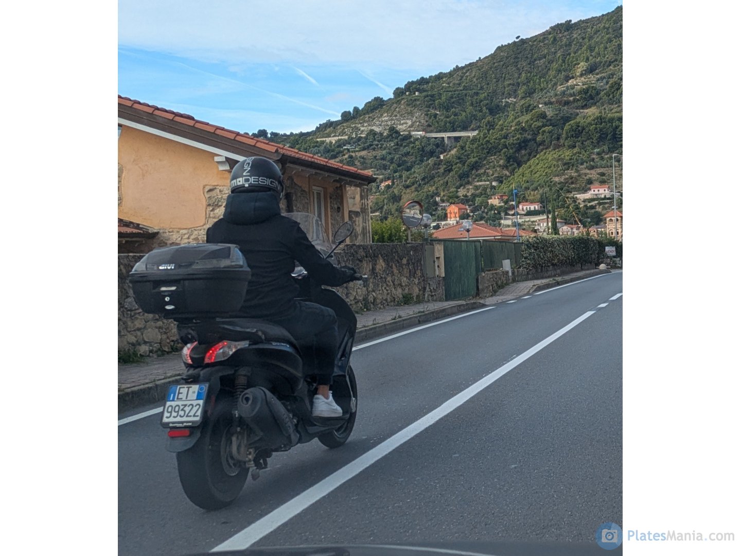 ET 99322, Piaggio Beverly 2nd gen, 2010–2020