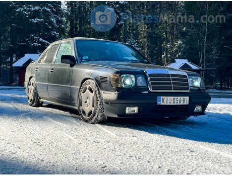 KI 056-BI, Mercedes-Benz E-Klasse