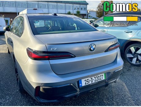 251-D-22027, BMW i7