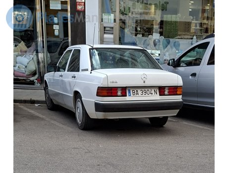 BA 3904 N, Mercedes-Benz C-Klasse