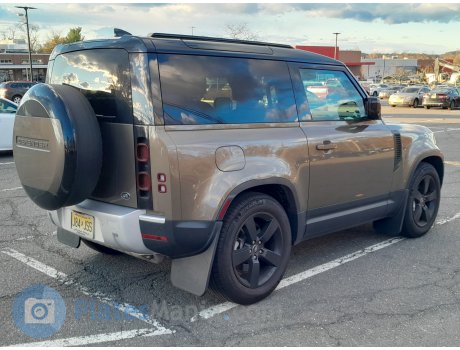 J84-JSS, Land Rover Defender