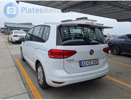 AI CE-669, Volkswagen Touran