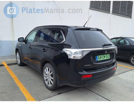 AA CW-045, Mitsubishi Outlander