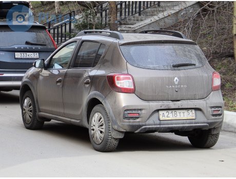 а218тт51, Renault Sandero