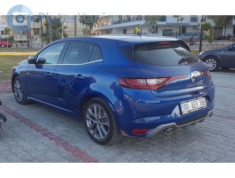 06 AEY 768, Renault Mégane