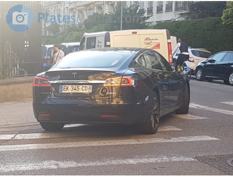 EK-345-CD, Tesla Model S