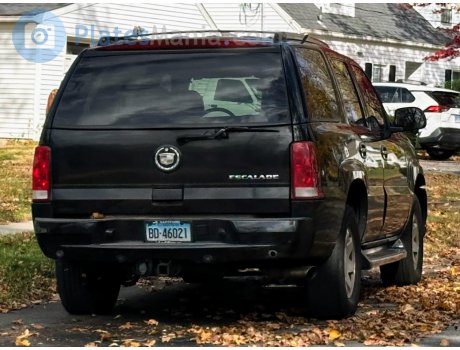 BD-46021, Cadillac Escalade