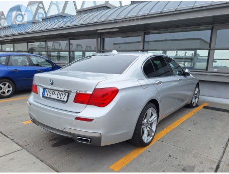 NSP-007, BMW 7 Series