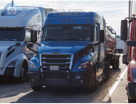 25K S0V, Freightliner Cascadia