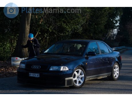 AP 976 WY, Audi A4