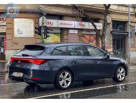 AI DD-653, SEAT León