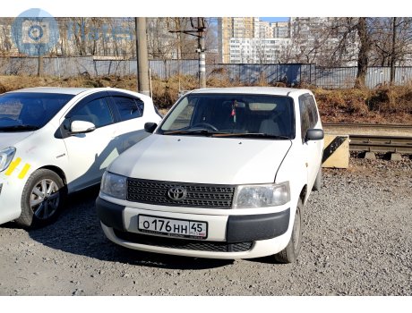 о176нн45, Toyota Probox