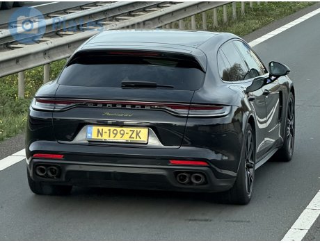 N-199-ZK, Porsche Panamera