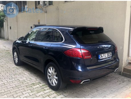 34 FJ 3036, Porsche Cayenne