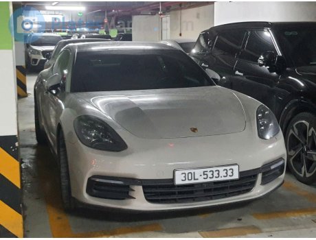 30L-533.33, Porsche Panamera