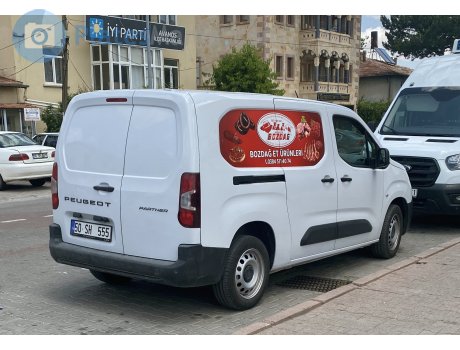 50 SH 555, Peugeot Partner