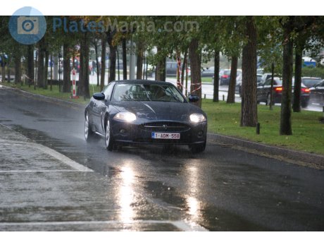 1-ADM-558, Jaguar XK