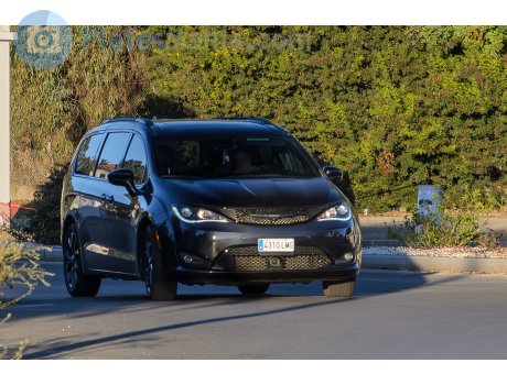 4310 LMG, Chrysler Pacifica