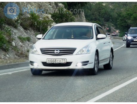 о668сх71, Nissan Teana