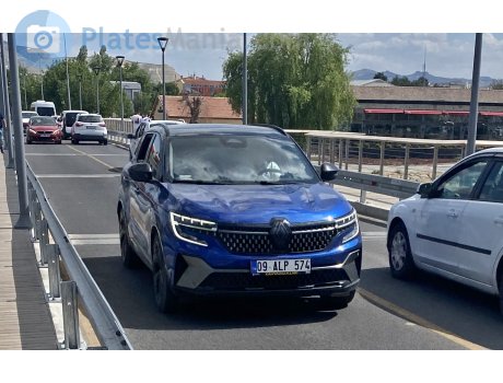 09 ALP 574, Renault Austral