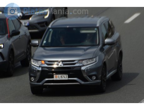 L 8743, Mitsubishi Outlander