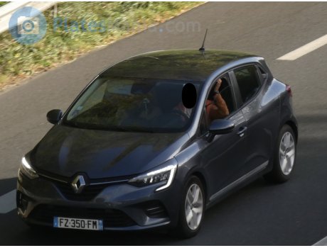 FZ-350-FM, Renault Clio