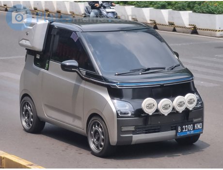 B 1190 KNO, Wuling Air
