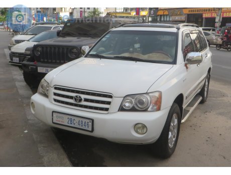 2BC-4846, Toyota Highlander