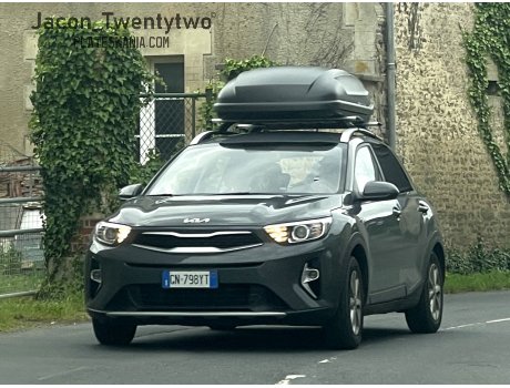 GN 798 YT, Kia Stonic