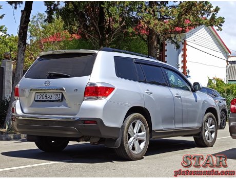 т208ва193, Toyota Highlander