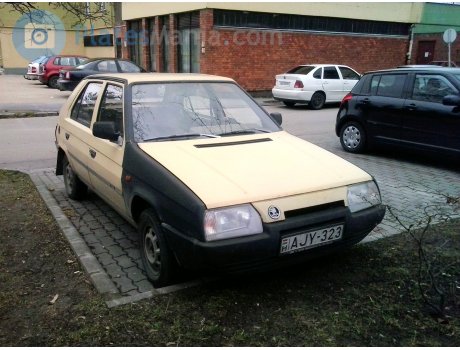 AJY-323, Skoda Favorit