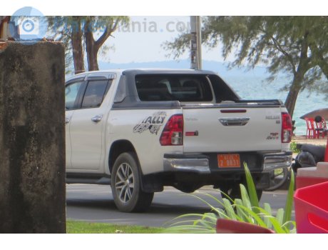 2-0831, Toyota Hilux