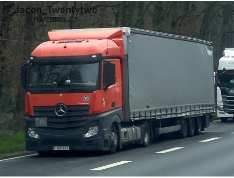 MZI 883, Mercedes-Benz Actros