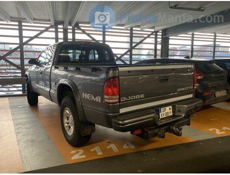 OP XY 88, Dodge Dakota