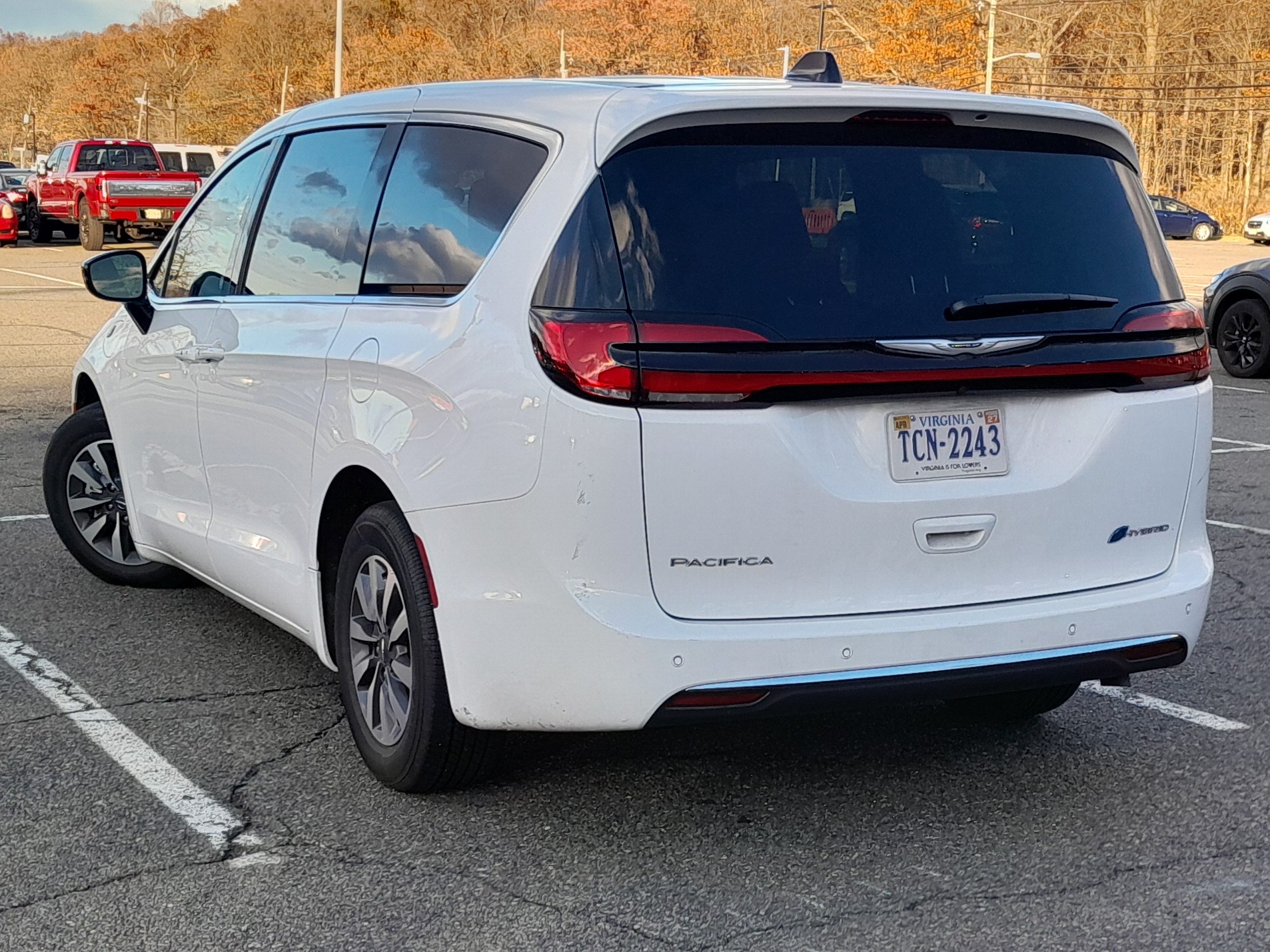 TCN-2243, Chrysler Pacifica 2nd gen Minivan (RU), facelift, 2020–