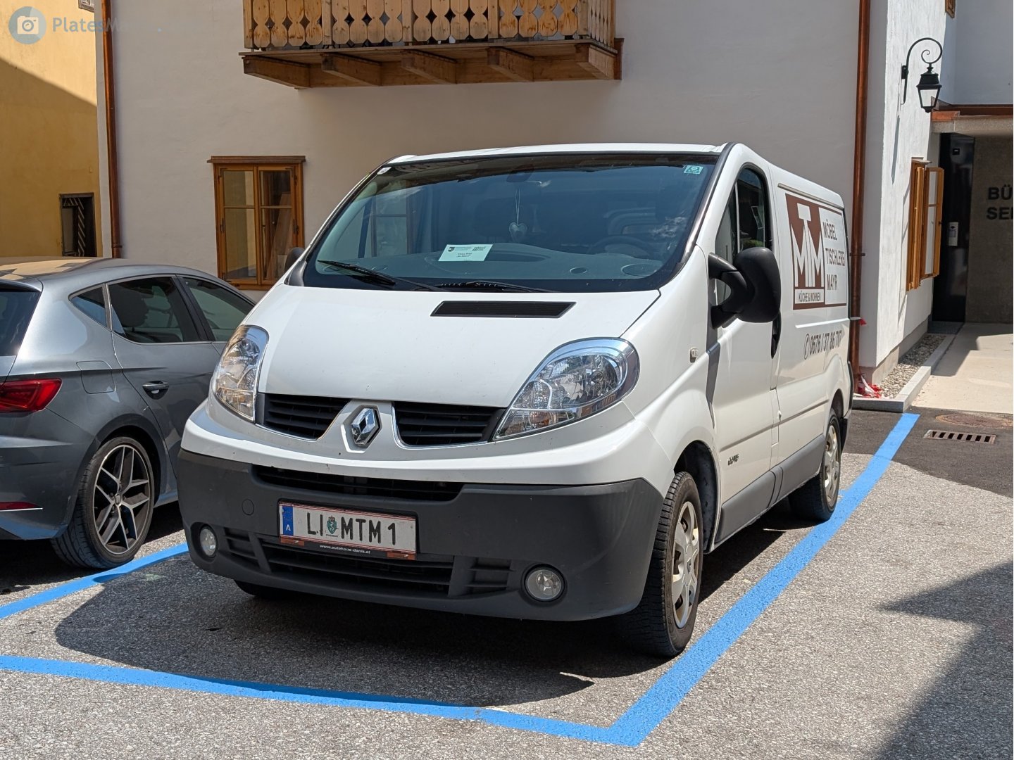 LI MTM 1, Renault Trafic 2nd gen (X83), 2001–2014