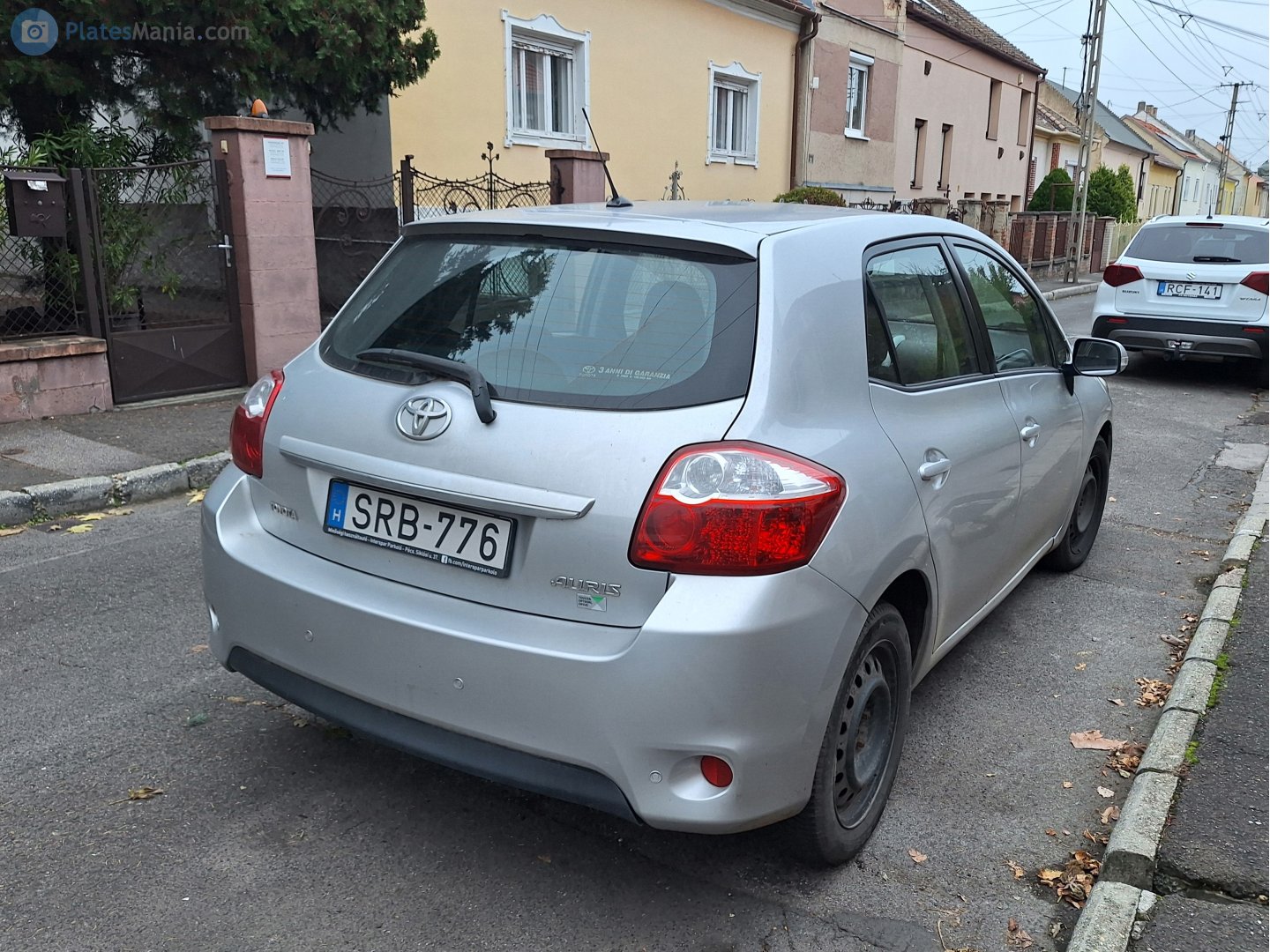 SRB-776, Toyota Auris 1st gen 5-door Hatch (E150), facelift, 2009–2012