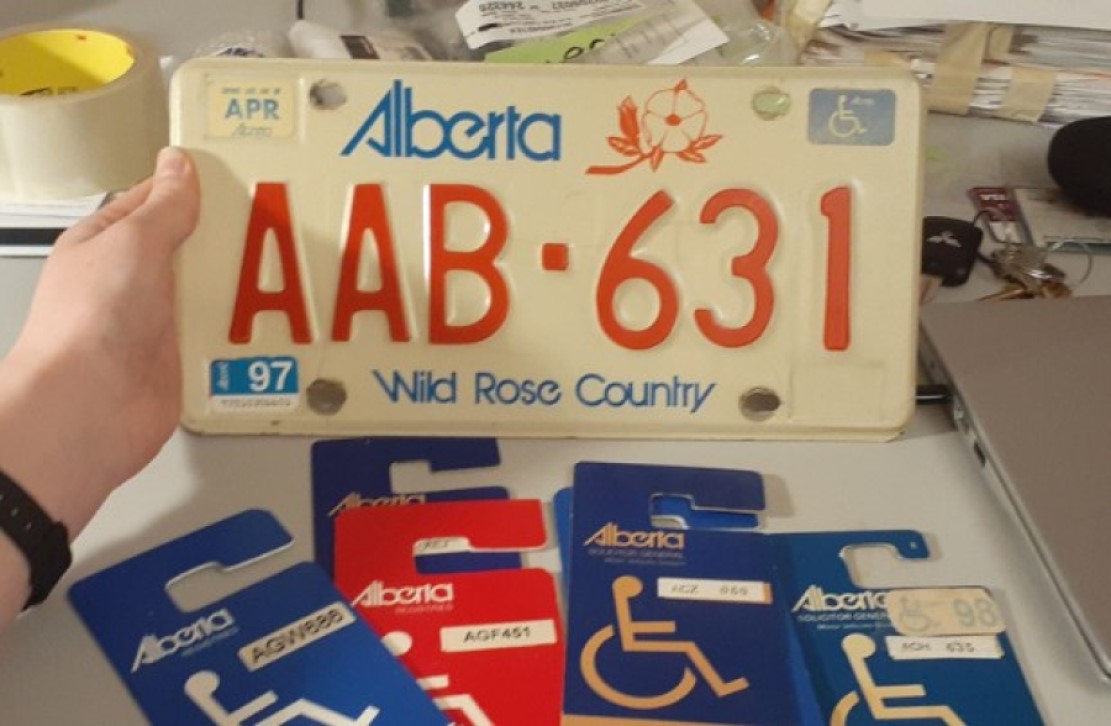 AAB-631, License plate without vehicle 