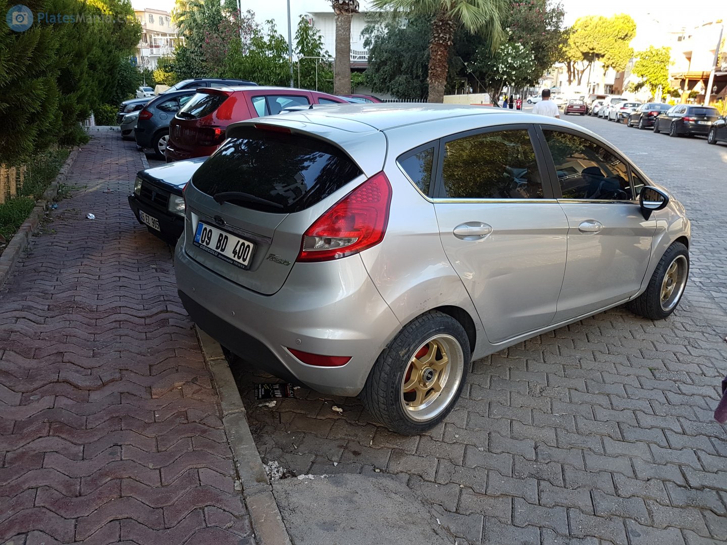 09 BD 400, Ford Fiesta 6th gen 5-door Hatch (B299; JA8), 2008–2013