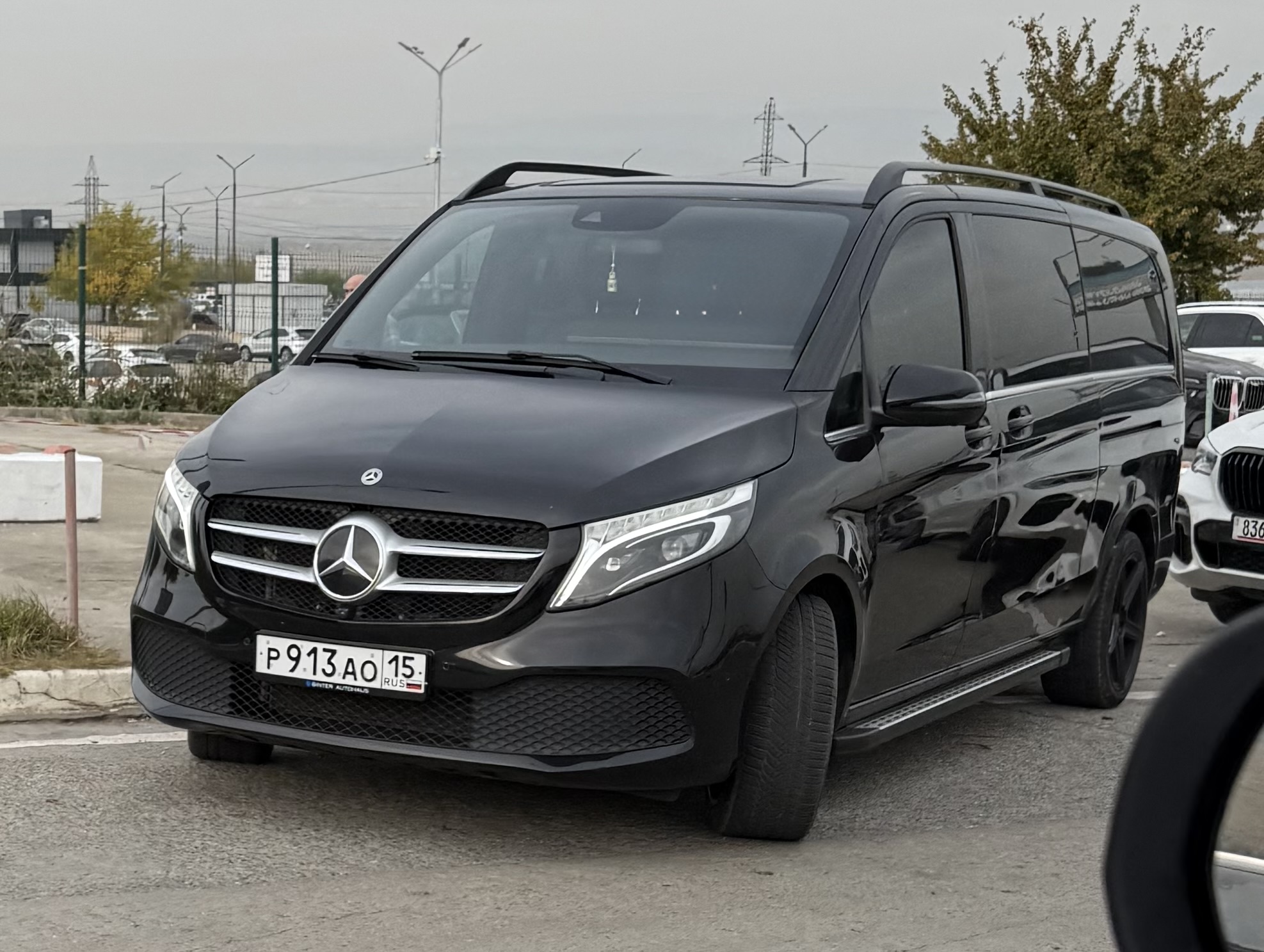 р 913 ао 15, Mercedes-Benz V-Klasse 