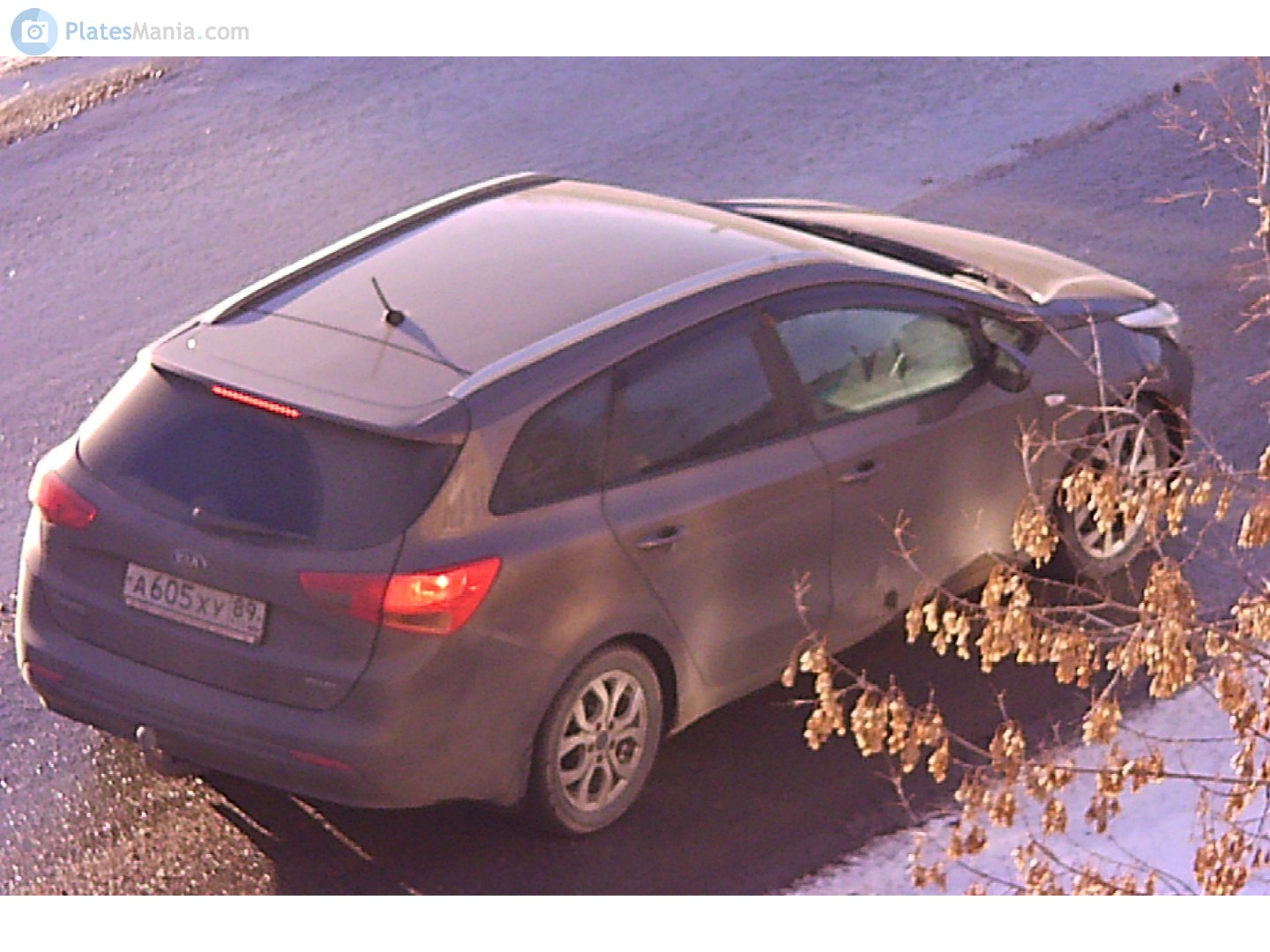 а 605 ху 89, Kia Ceed 