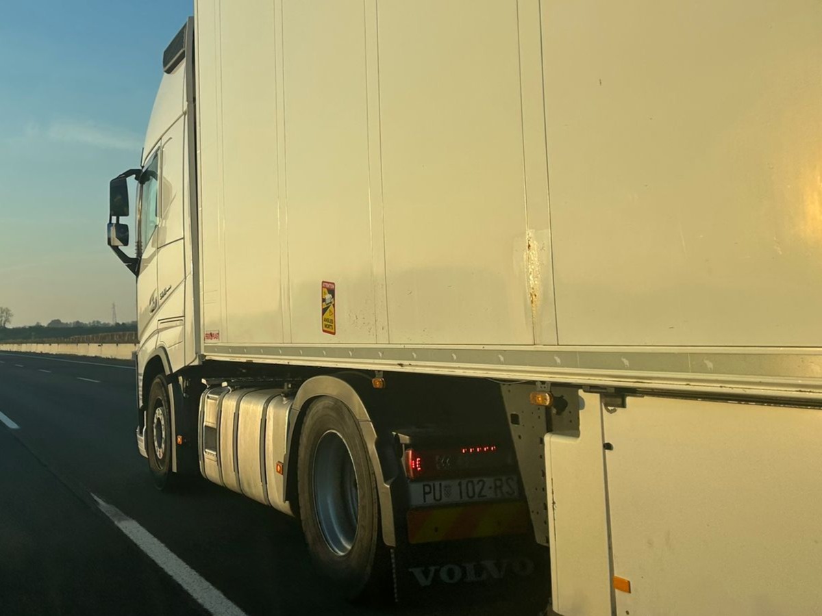 PU 102-RS, Volvo FH 3rd gen, 2012–2020