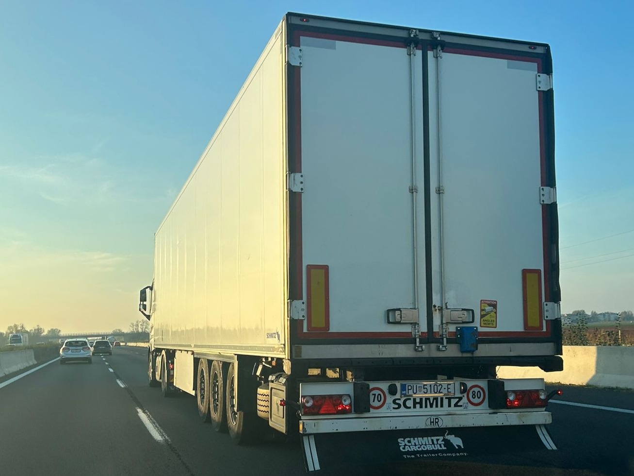 PU 5102-E, Schmitz SKO 