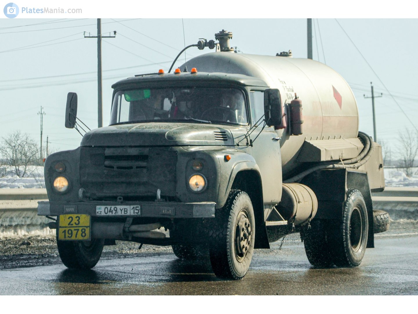 049 YB 15, ZIL 130 130/4314, 1963–2004