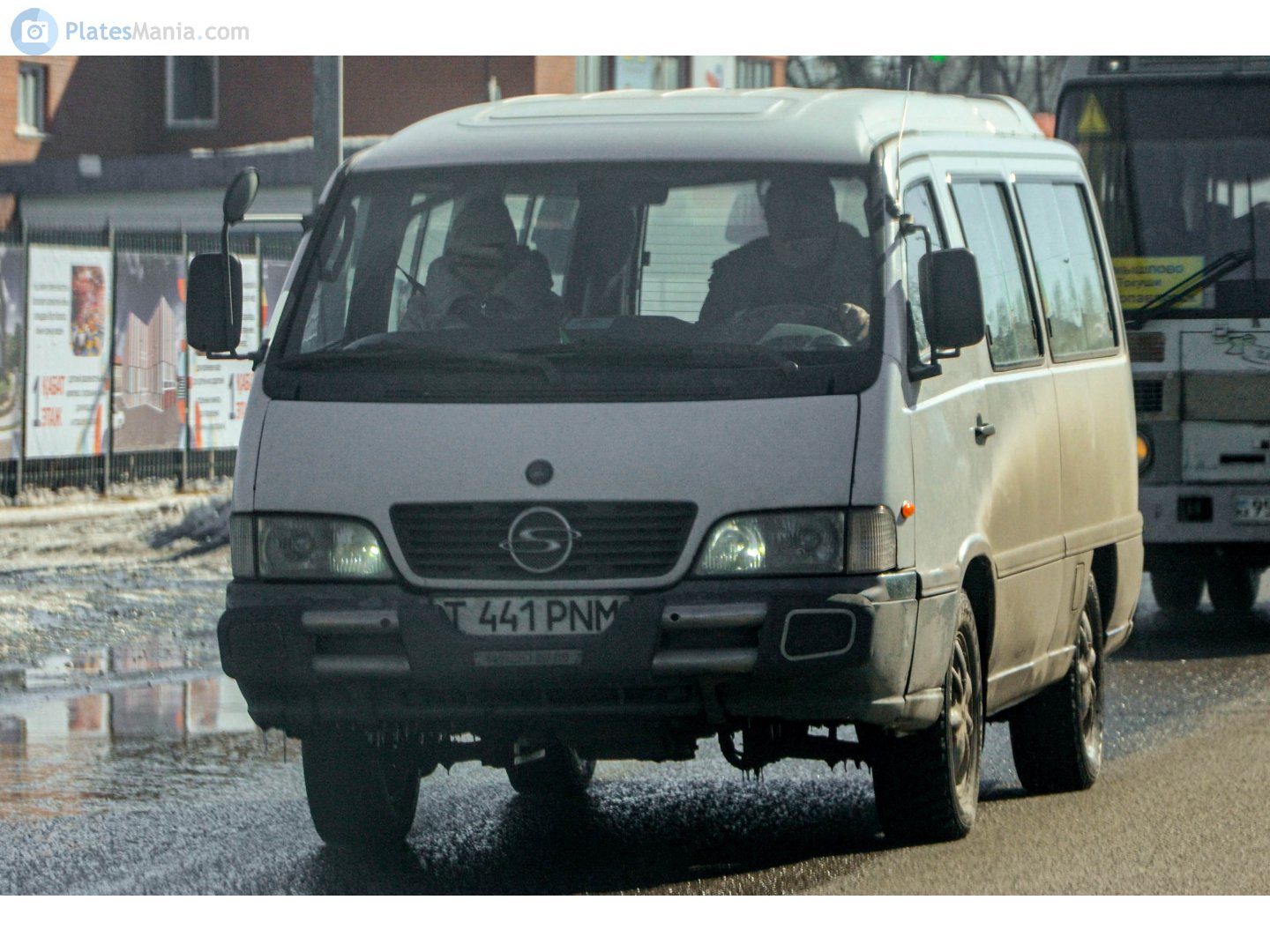 T 441 PNM, SsangYong (KGM) Istana 1st gen, 1995–2004