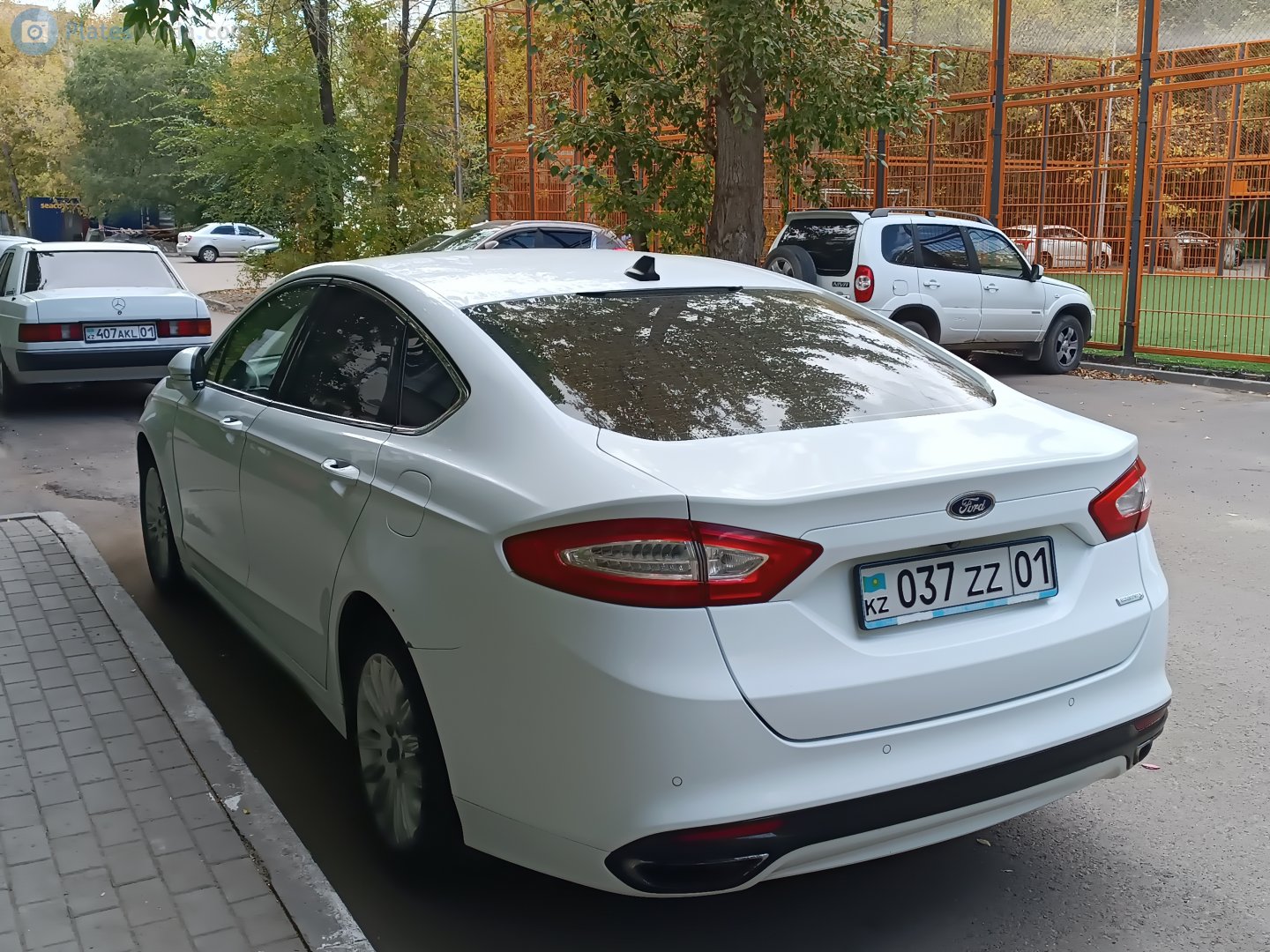037 ZZ 01, Ford Mondeo 4th gen Sedan/Liftback (Mk5; CD391), 2014–2019