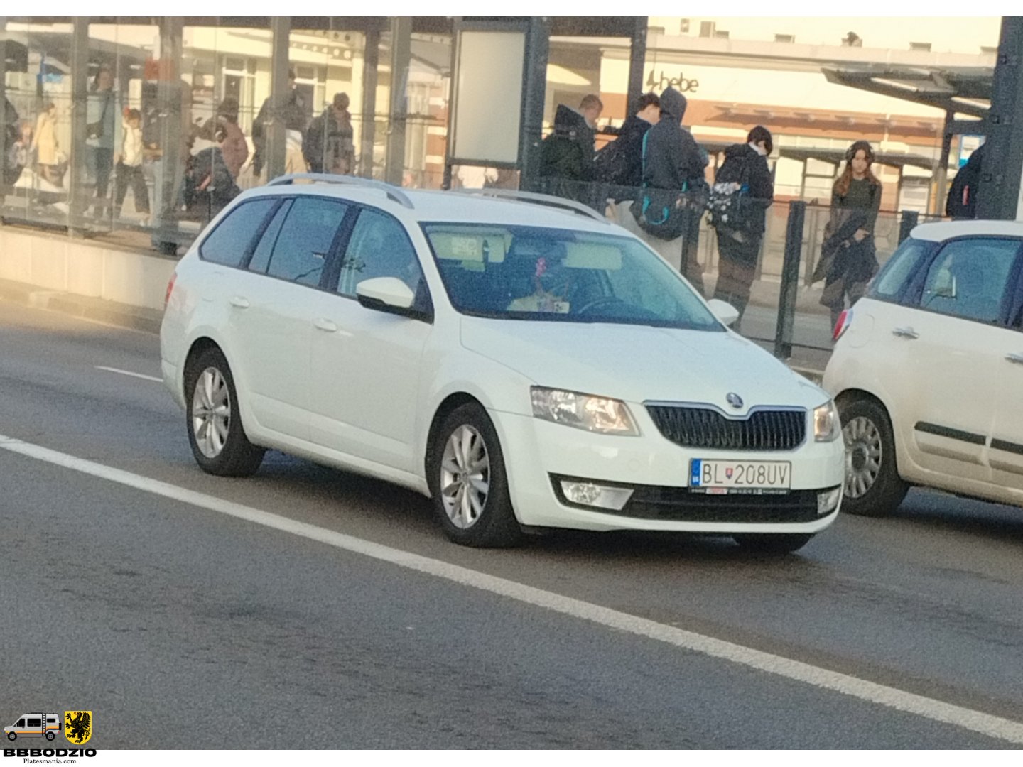 BL-208UV, Skoda Octavia 3rd gen Combi (A7/5E5), 2013–2017