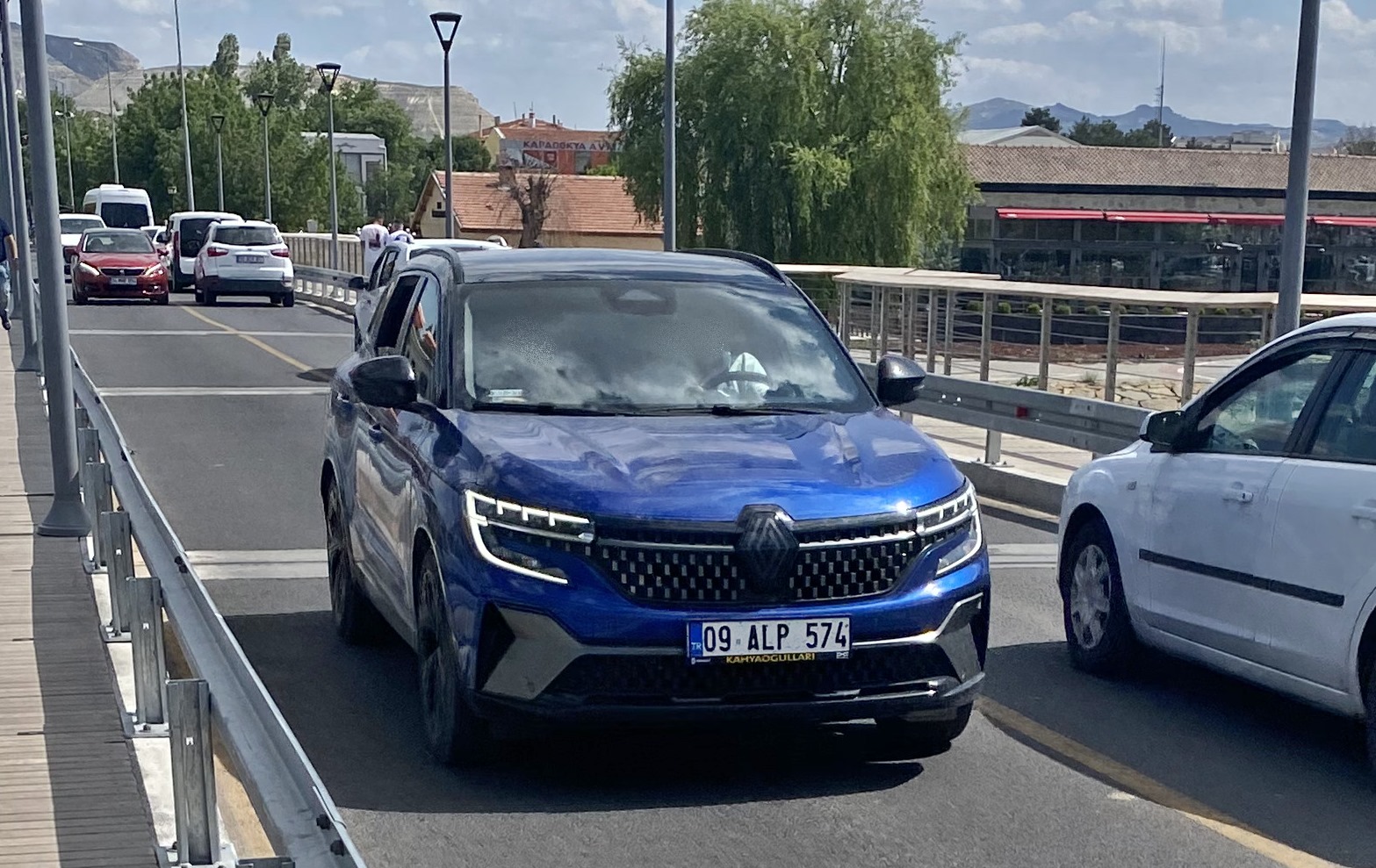 09 ALP 574, Renault Austral 1st gen (HHN), 2022–2025