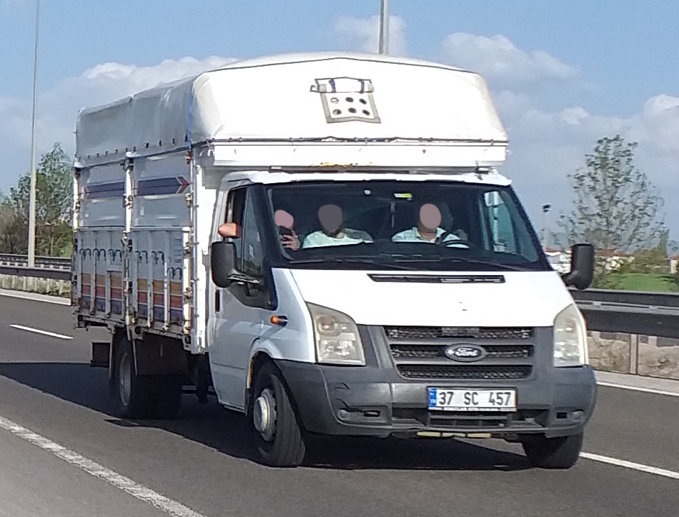 37 SC 457, Ford Transit 3rd gen Single Cab (V347/V348), 1st facelift, 2006–2014