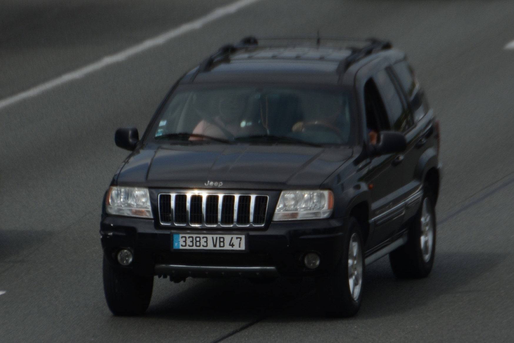 3383 VB 47, Jeep Grand Cherokee 2nd gen (WJ), 1998–2005